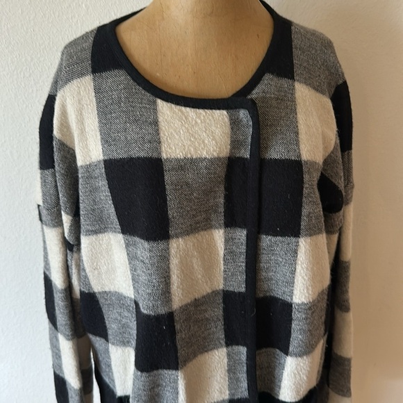 Hatch O/S baby alpaca, merino blend Black White Plaid Cardigan great condition - Picture 3 of 8